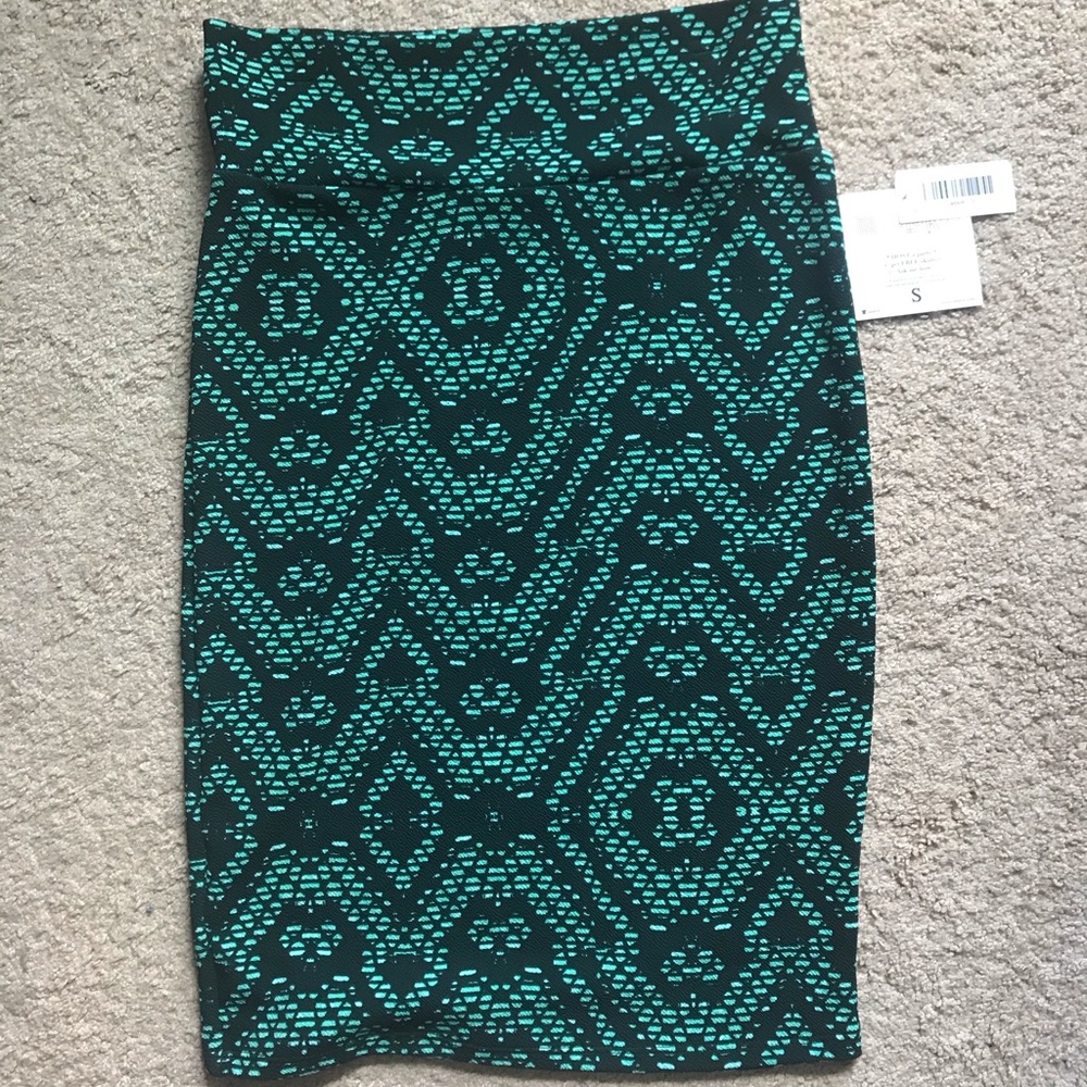 Lularoe Cassie Skirt
